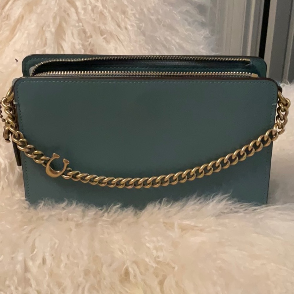 COACH ** C Chain Handbag.  Like New